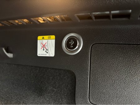 2018 Ford Kuga 1.5 TDCI 120PS ST-LINE - Sunroof thumbnail