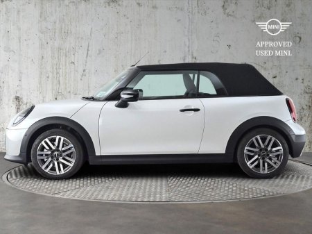 2025 MINI Hatch Cooper C €44,900