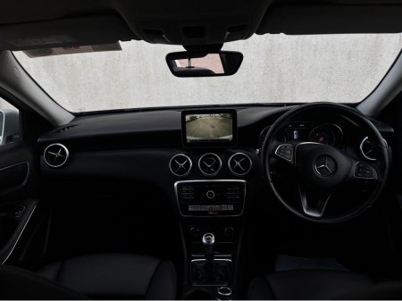 2017 Mercedes-Benz A Class A180 D SPORT 5DR €17,250