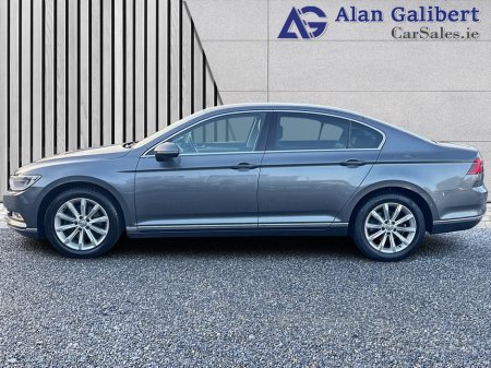 2017 Volkswagen Passat HIGHLINE 1.6 TDI €81 PER WEEK €16,995 thumbnail