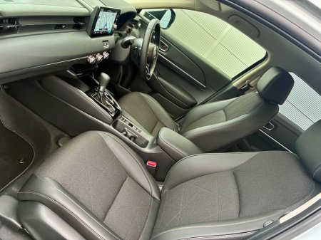 2025 Honda HR-V "Advance" Model Hybrid, Only 400 Kilometres, Display Model €41,500 thumbnail