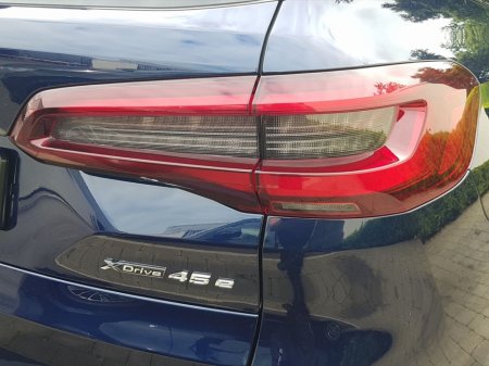 2021 BMW X5 xDrive45e M Sport €67,995 thumbnail