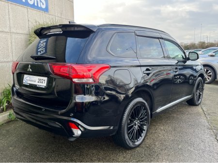2021 Mitsubishi Outlander 4WD BLACK EDITION PLUG IN HYBRID 2.4 PETROL //HALF LEATHER HEATED SEATS AND STEERING WHEEL//REVERSE CAMERA//KEYLESS ENTRY//ADAPTIVE CRUISE CONTROL// €27,950