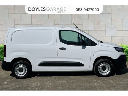 2024 Peugeot Partner Professional Plus 1.5 HDi Diesel 100bhp 650kg *VAT DOCKET* €18,659