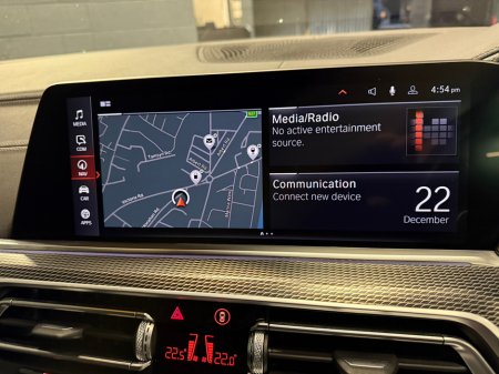 2022 BMW X5 xDrive45e M Sport €52,900 thumbnail