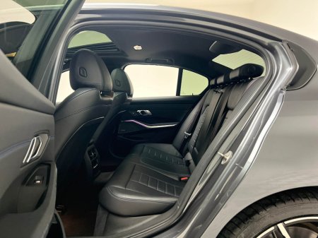 2021 BMW 3 Series 330E M SPORT *SUNROOF* €31,990 thumbnail