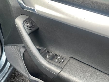 2019 Skoda Octavia SOL 1.6 TDI 115HP 4DR €16,450 thumbnail