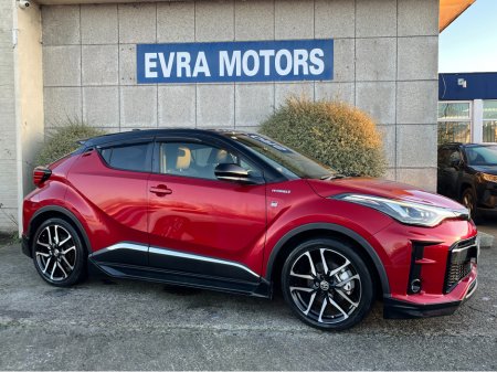 2020 Toyota C-HR GR SPORT AUTOMATIC HYBRID 1.8 PETROL //MASSIVE SPEC//HALF LEATHER HEATED SEATS//360 PARKING CAMERAS//KEYLESS ENTRY//LOW MILES// €24,950