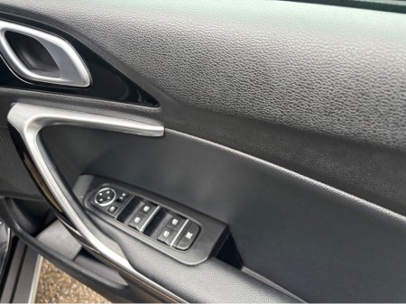 2023 Kia XCeed PE PHEV 5DR AUTO Hybrid Finance available own this car from €94 per week €21,999 thumbnail