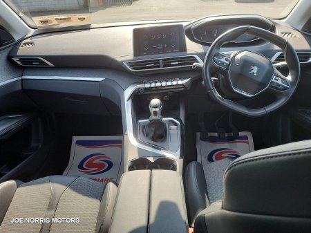 2019 Peugeot 5008 ALLURE 1.2 130 6.2 5DR 7 SEATER €24,995 thumbnail