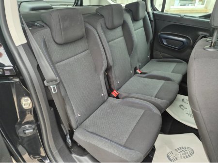 2019 Peugeot Rifter ALLURE BLUEHDI €17,950