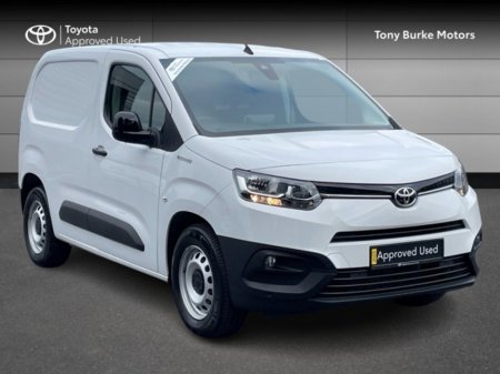 2025 Toyota Proace City Van - Electric Model - GX - SWB - Automatic - Save EUR EUR EUR EUR &rsquo;s - (EUR 22,999 + VAT = EUR 28,289) // Front Electric Windows // Rear Electric Windows // Electric Mirrors // Heated Mirr €22,999