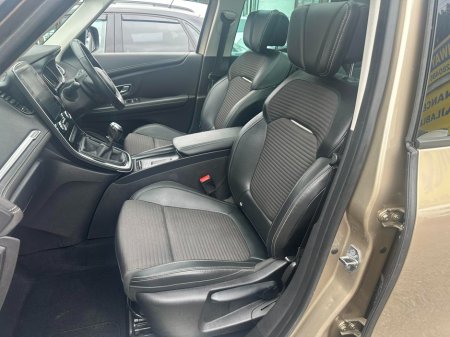 2017 Renault Scenic ONLY 21k miles! TOP SPEC. €10,950