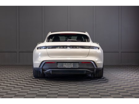 2023 Porsche Taycan Taycan Sport Turismo €71,950 thumbnail