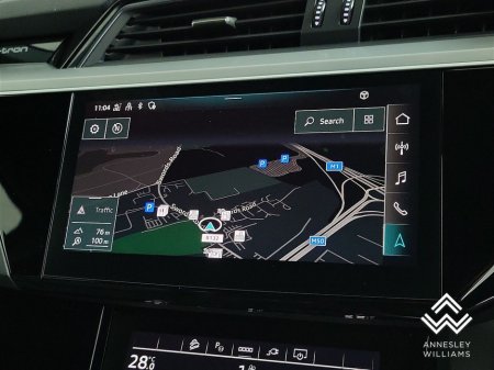 2022 Audi e-tron 55 quattro S Line €41,950 thumbnail