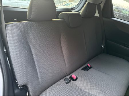 2012 Toyota Yaris 1.0 VITZ 5DR AUTO €6,995 thumbnail