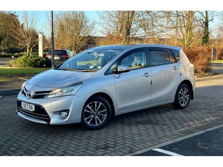 2015 Toyota Verso 1.6 D LUNA SKYVIEW 4DR €6,950 thumbnail