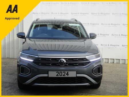 2024 Volkswagen T-Roc MATCH 1.0 TSI ONLY 9000 MILES AND IN SHOWROOM CONDITION. FULLY SERVICED  WITH 12 MONTHS WARRANTY AND 12 MONTHS AA COVER !!! €32,950