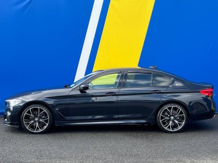 2018 BMW 5 Series 530e M-SPORT 2.0 HYBRID AUTO // IVORY LEATHER M-SPORT INTERIOR // DIGITAL CLUSTER // AMBIENT LIGHTING PACK €27,950