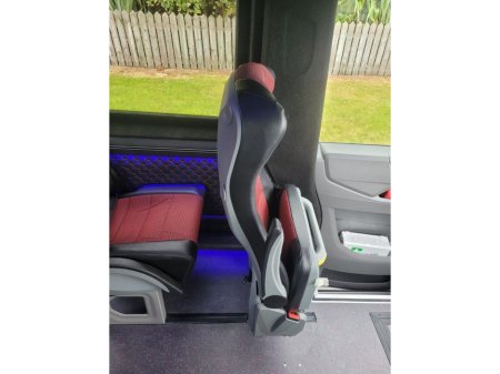 2025 MAN TGE Minibus thumbnail