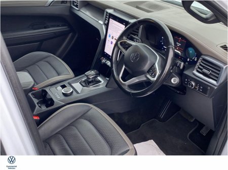 2024 Volkswagen Amarok AMAROK AMAROK AV (5.1) 3.0 237 €53,655 thumbnail