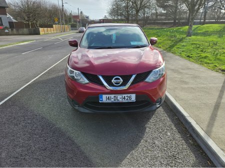2014 Nissan Qashqai 1.2 PET XE 4DR €8,950