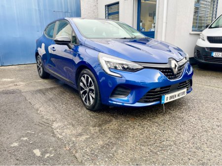 2023 Renault Clio EQUILIBRE 1.0 TCE PETROL 90BHP 5DR HATCHBACK €16,950