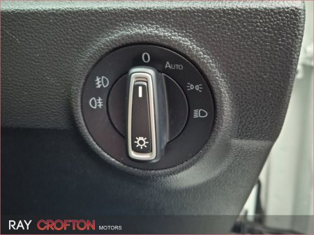 2021 Volkswagen T-Roc 1.0 TSI 110bhp Design €23,950 thumbnail