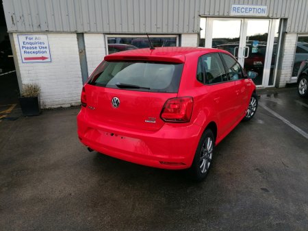2016 Volkswagen Polo Comfort €13,950