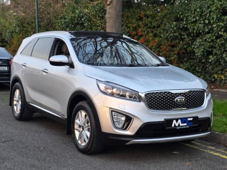 2016 Kia Sorento Platinum AWD (7 seats) €11,999