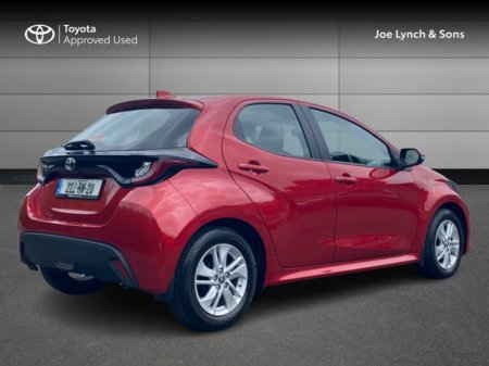 2022 Toyota Yaris YARIS 1.0 LUNA €19,995