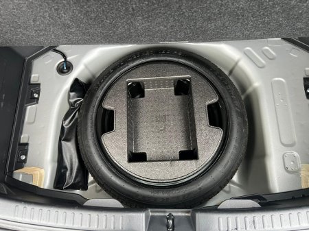 2025 Toyota Yaris Yaris Hybrid Luna €23,750 thumbnail