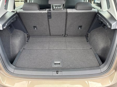 2015 Volkswagen Golf SV 1.6 TDI 110 bhp Comfortline €10,950 thumbnail