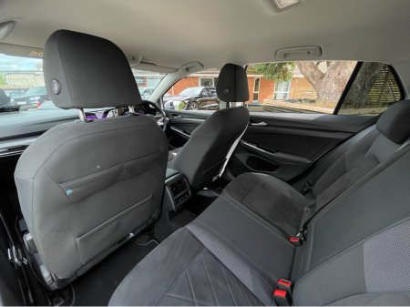 2021 Volkswagen Golf 2.0 TDI STYLE..huge spec..warranty included..finance provided €20,900 thumbnail