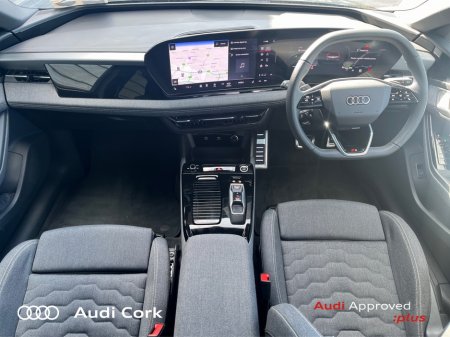 2025 Audi A6 Avant e-tron AVANT E-TRON PERFORMANCE S-LINE AUTOMATIC €73,995 thumbnail