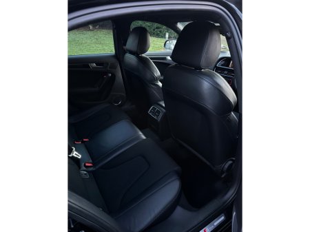 2013 Audi A4 2.0 TDI S LINE BLACK EDITION 150PS 4DR €10,995