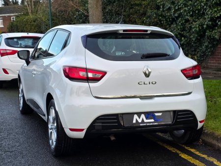 2017 Renault Clio 1.2 16V 75 DYNAMIQUE NAV €9,995 thumbnail