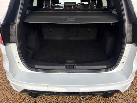 2018 Ford Kuga 1.5 TDCI 120PS ST-LINE - Sunroof thumbnail