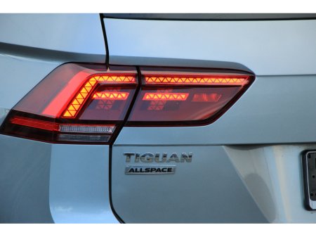2022 Volkswagen Tiguan Allspace Black Edition R Line * Sunroof * 7 Seats €43,950 thumbnail