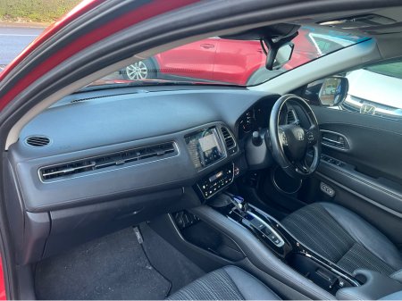 2017 Honda Vezel DAA-RU3 5DR AUTO €18,000 thumbnail