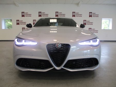 2026 Alfa Romeo Giulia 2.0 GME 280HP ATX RWD Veloce €69,975