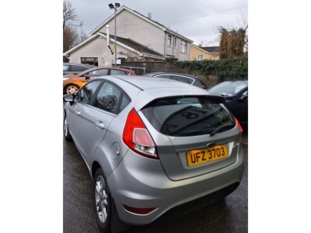 2014 Ford Fiesta 1.25 ZETEC 82 PS €6,995
