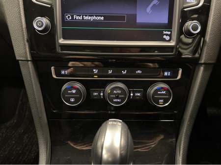 2015 Volkswagen Golf (151) HIGHLINE 1.4TSI DSG LOW KMS VW/AUDI SPECIALISTS WWW.DENISDARCYCARS.IE thumbnail