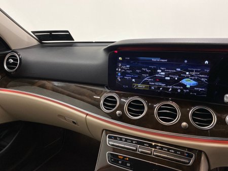 2021 Mercedes-Benz E Class E 200 d A/T Avantgarde | Reversing Camera, Heated Seats €36,950 thumbnail