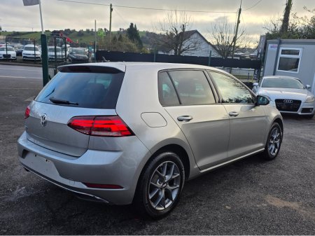 2019 Volkswagen Golf 1.2 TSI COMFORTLINE VIRTUAL COCKPIT - NAVIGATION -CARPLAY ANDROID AUTO - REVERSING CAMERA - LOW ROAD TAX BAND €18,750 thumbnail