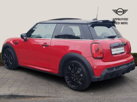 2023 MINI Hatch Cooper Sport Auto €31,995