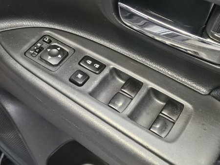 2016 Mitsubishi Outlander 2.2 DI-D 150PS 6MT 4WD 7-Seater Intense thumbnail
