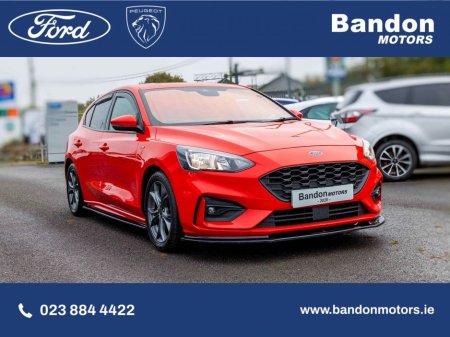 2020 Ford Focus ST 1.5 petrol reliable,engine offering good performance and economy 150PS. SET YOURSELF APART WITH THIS MACHINE.