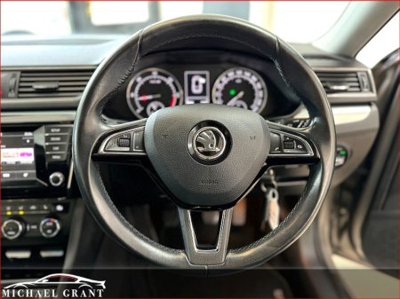 2018 Skoda Superb 1.6 TDI 120BHP STYLE ESTATE / IRISH CAR / FULL HISTORY €18,950 thumbnail