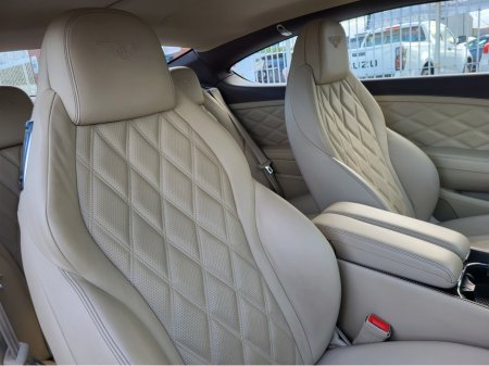 2011 Bentley Continental Continental GT €79,999 thumbnail